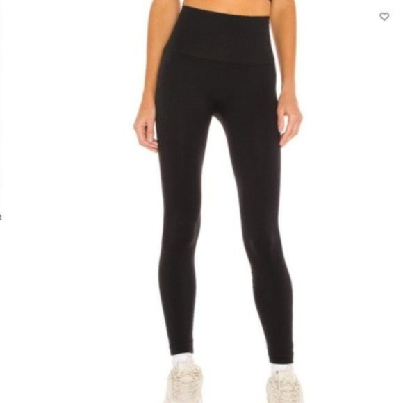 SPANX Pants - SPANX Seamless Leggings in Black